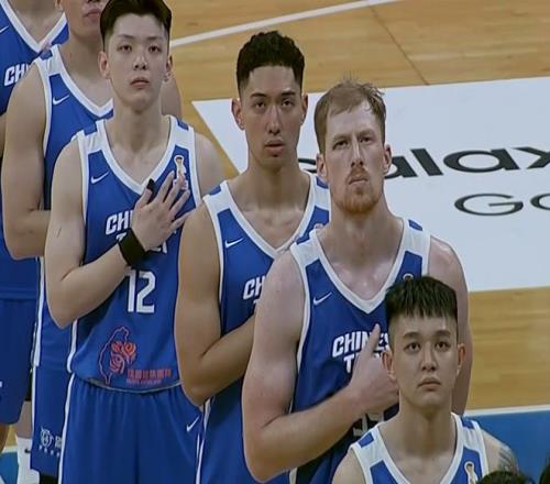 连战,布赖特教练,助力小蝌蚪,体彩牛博网彩票网,体育彩票,牛博网彩票网,足球彩票,篮球彩票,官方网站